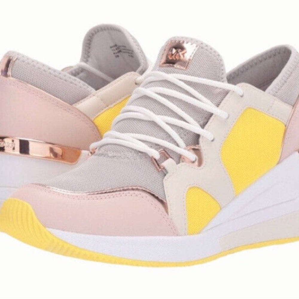 Michael Kors Liv Bubble Trainer Sneakers - Picture 3 of 12